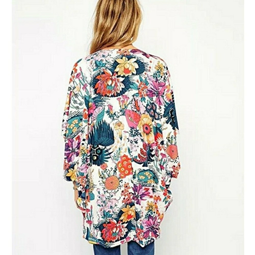 Sheer Chiffon Blouse; Kimono Floral Print - Picture 2 of 5